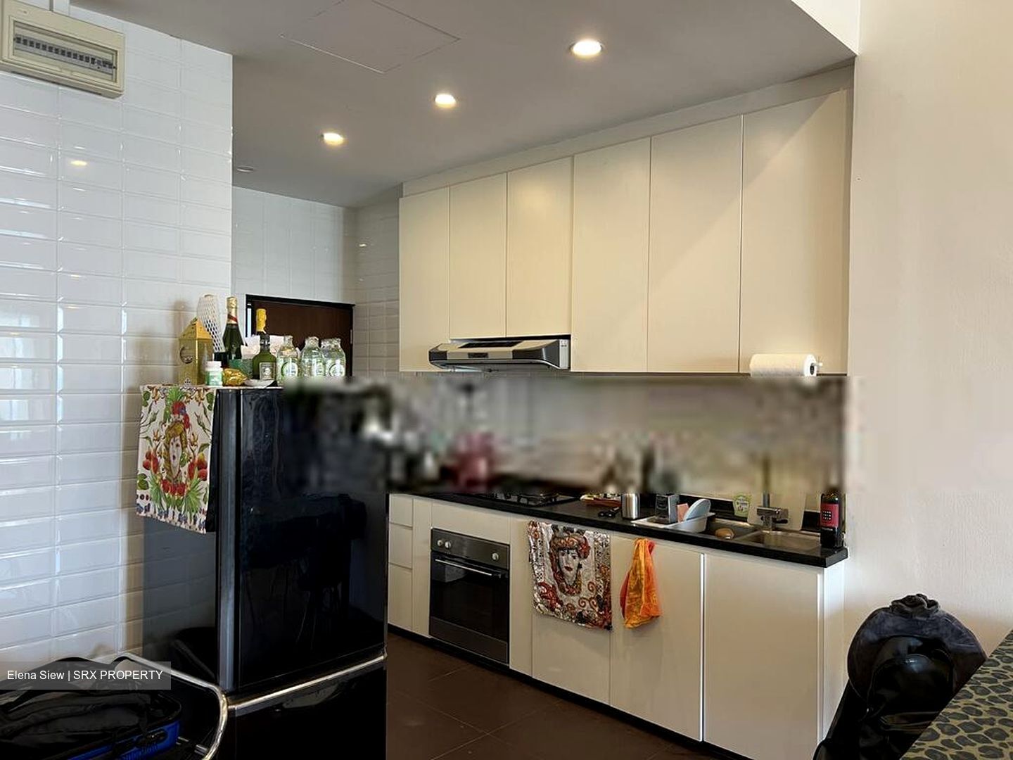 International Plaza (D2), Apartment #399536071